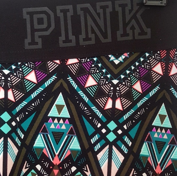 Victoria's Secret PINK Ultimate Geo Capri Leggings - Picture 3 of 5